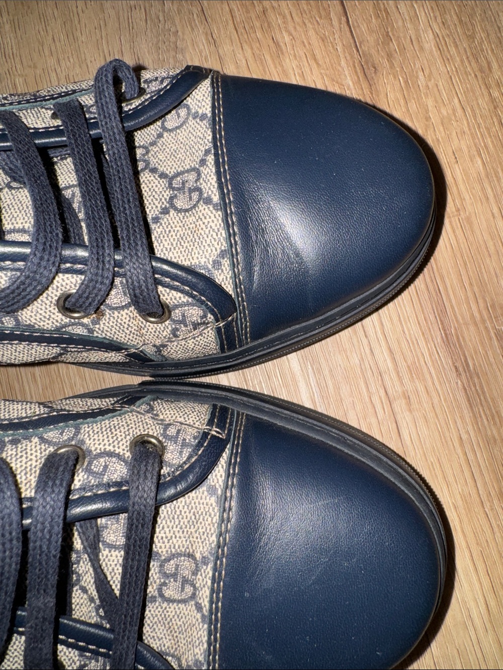 Gucci Men’s GG Monogram High-Top Sneakers in Beige and Navy - Picture 8 of 14
